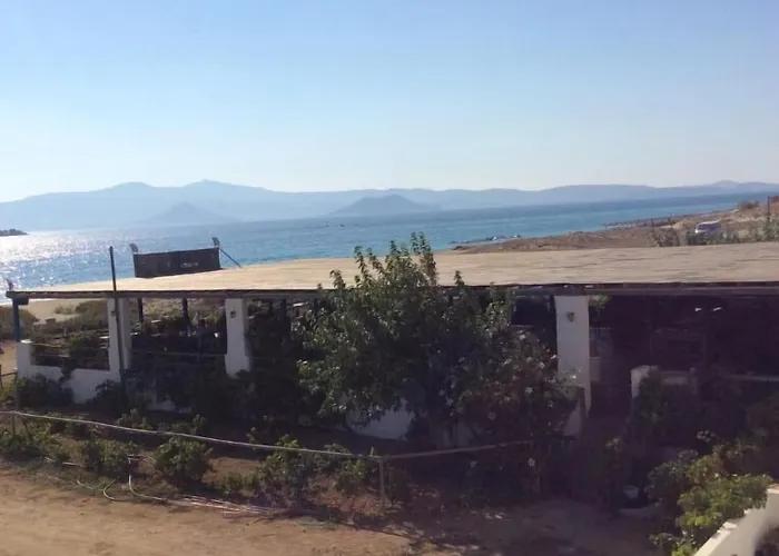 Aronis Naxos * Pláka